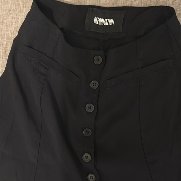 Reformation Linen Skirt - Picture 2 of 3